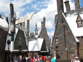 Attached Image: Hogsmeade-601x4501.jpg